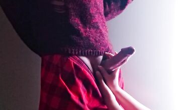 Her gentle hands bring me to climax, a progressive pleasure!