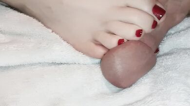 Sexy BBW Footjob, BLACK CHERRY Toes