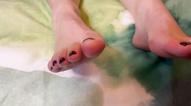 A compilation of my feet and legs from 2025