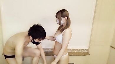 [Porn couple debut work] Completely independent production by an amateur couple! Two people in love
