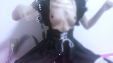 Become a naked apron in maid clothes and orgasm with a vibe