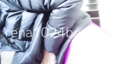 Exposed masturbation with two dildos on the stairs of an apartment complex! My voice leaks out. 2/2