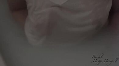 "Japanese amateur nipple play" I masturbated with my nipples over my wet shirt