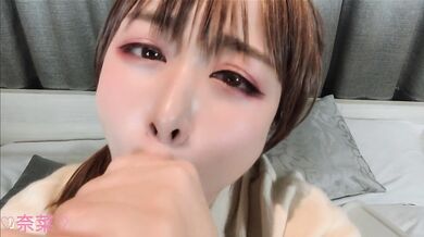 [Pov] Happy decachin ejaculates sucked by a Japanese amateur college student!