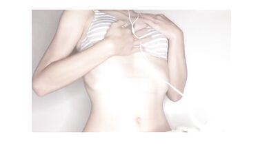 【おっぱい乳首マッサージ】大きくしたくて頑張るんだけどどうしてもチクニーで気持ち良くなっちゃうJapanese nipple masturbation massage orgasm