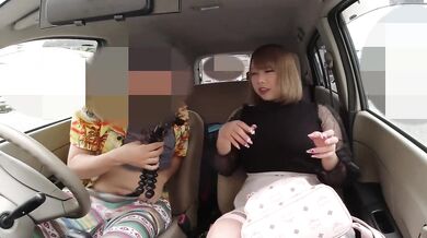 chubby cute college girl①Kiss, blowjob, nipple licking handjob in the car