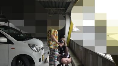 むちむち可愛い女子大生② 立体駐車場で露出生SEX