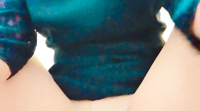 [Japanese uncensored] Suddenly horny after the alumni association! I messed with my clitoris and nip