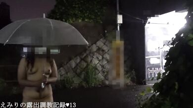 Emiri public nude and pass through the underpass