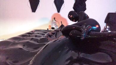Latex Airi&Mina 013