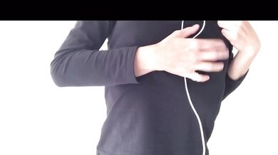 【連続イキ】昼だけど我慢できずにヒートテックの上からカリカリチクニー 乳首 オナニー Japanese nipple orgasm masturbation