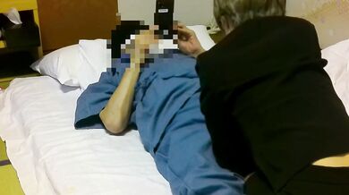 勤務帰りにそのまま制服脱ぎ捨て過激ファツク