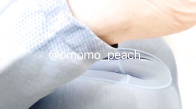 【ヨガのレッスン中におもらし】#omorashi #peeaccident #desperation wetting #pee desperation