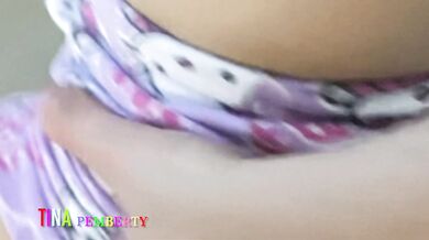 SEXY PAJAMAS 18 YEAR OLD STEPDAUGHTER HAVING FUN WITH ME