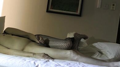 無修正　全身セクシー網タイツ変態熟女のハメ撮りSEX嫌らしい腰使いと
