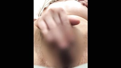 素人OL 寝る前にムラムラしたので1週間ぶりのオナニー　Amateur office lady got horny before going to bed so masturbated for th