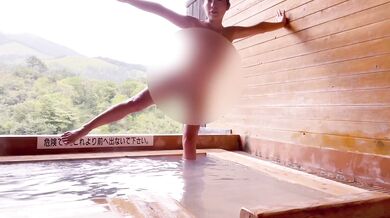 Pose for the stars at Kumamoto Onsen!