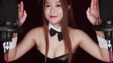 Exclusive content: ASMR Bunny Girls Lick your ears