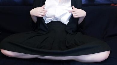 JAPANESE SCHOOLGIRL ACTIVATE HERSELF BEFORE MASTURBATION AND RECORD IT ON CAMERA