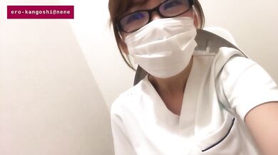 残業後のこっそりオナニー…エロ看護師の自宅オナ