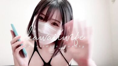 Masturbating with fan sexting.#8
