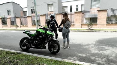 Going out for a ride with a stepsister with a big ass is a guaranteed way to get laid.