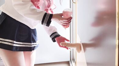 【個人撮影】壁にディルドをくっつけてバックで突かれる妄想をしながらオナニーする女学生日本人/素人/オナニー/マッサージ/japanese/amateur/massage