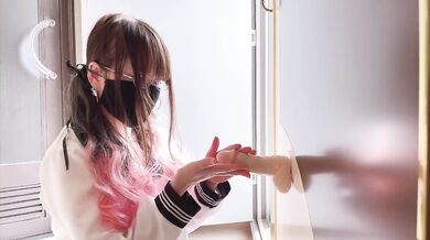【個人撮影】壁にディルドをくっつけてバックで突かれる妄想をしながらオナニーする女学生日本人/素人/オナニー/マッサージ/japanese/amateur/massage