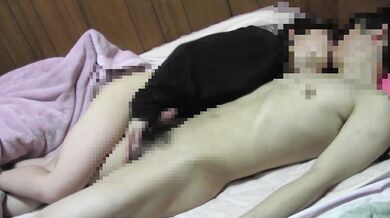 Sっ気アラフィフ熟女がキス・手コキ・濃厚フェラ・玉舐めで暴発射精させる　Japanese mature blowjob, handjob and kiss