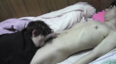 Sっ気アラフィフ熟女がキス・手コキ・濃厚フェラ・玉舐めで暴発射精させる　Japanese mature blowjob, handjob and kiss