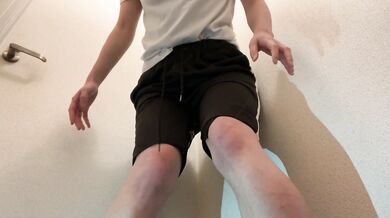 『リクエスト動画７』体操着で体をもじもじ、休憩時間にトイレに行きそびれて限界我慢