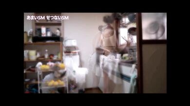 【あまいSM せつないSM】裸エプロンで　ご主人様にお給仕する性奴隷。ホワイトシチューを料理するM女。個人撮影　素人オリジナル