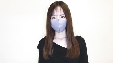Japanese Cosplayer pull off her shorts and try on haul