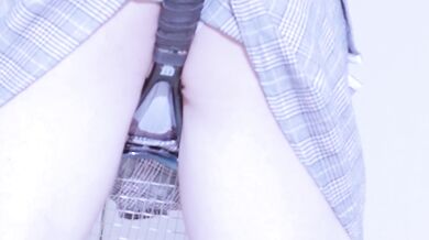 I rub my tennis racket in white knee high