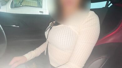 [Personal shooting] Driving with a male friend made me horny and creampied