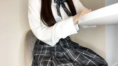 授業中に我慢できなくてナイショでおもちゃイキ　日本人　自撮り　素人個人撮影　Fカップ　Japanese