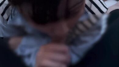 A girl who swallows semen squeezed out solely by blowjob