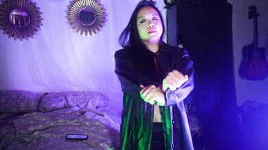 ASMR Mistress Mara's New Leather Jacket with Driving Gloves