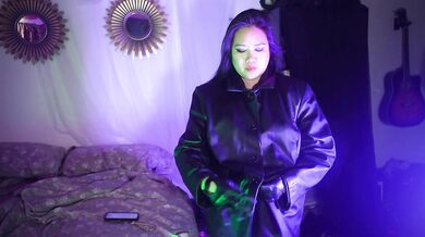 ASMR Mistress Mara's New Leather Jacket with Driving Gloves