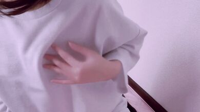 【個撮】素人女子のブラ抜き動画！慣れない撮影に緊張してる様子が可愛いJapanese/masturbation/amateur