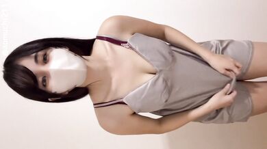 立ちオナニーしたら身体が熱くなりすぎて全身汗だくになっちゃった…(個人撮影/乳首/巨乳/デカ尻/下着/美女/可愛い/日本人/顔出し/スマホ撮影/自撮り/Japanese/asian