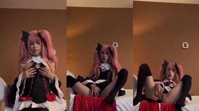 Krul Tepes (Owari no Seraph) Cosplay Masturbation With Glass Dildo