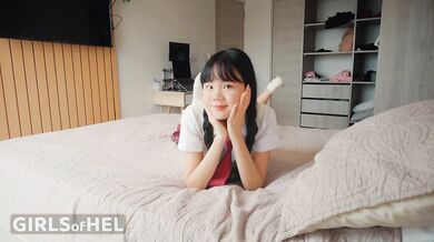 Asian schoolgirl playing on the bed - Baebi Hel