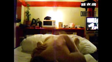 【素人個人撮影・人妻】ぽっちゃり嫁が騎乗位でイキたいので腰をグラインドしてきました。　デカ尻とクリをグリグリと擦り付けてくるので我慢できず膣内射精