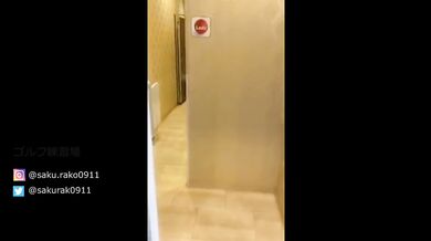 【エステティシャンの休日】　公衆トイレで全裸オナニーするのがドキドキして一番感じちゃう　百貨店・ジム・ゴルフ練習場・駅構内