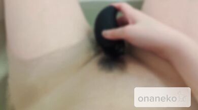 [Hentai OL] Masturbation slowly in the bath. - A voice that leaks even if you put up with it, and you get addicted to making the clitoris continuous orgasm with toys.