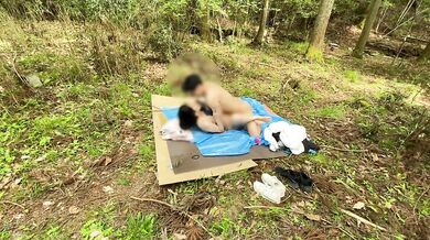 [Public sex outdoors POV] ”Because I'm so deep in the mountains, no one will come …”