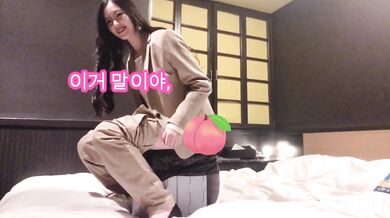 【한국어 자막】재난용 화장실을 여자가 사용한 결과 | 일본의 아름다운 오줌.바이브레이터,자위행위, 시오후키