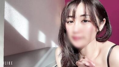 また朝から電話しちゃってごめんねお仕事行く前にゆかろんとエッチなことしよう？