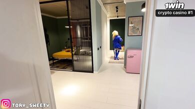 Mom in Kitchen: Stepsis Shaves StepBro’s Balls & Cock, Sloopy Blowjob & Throat Cum Swallow!